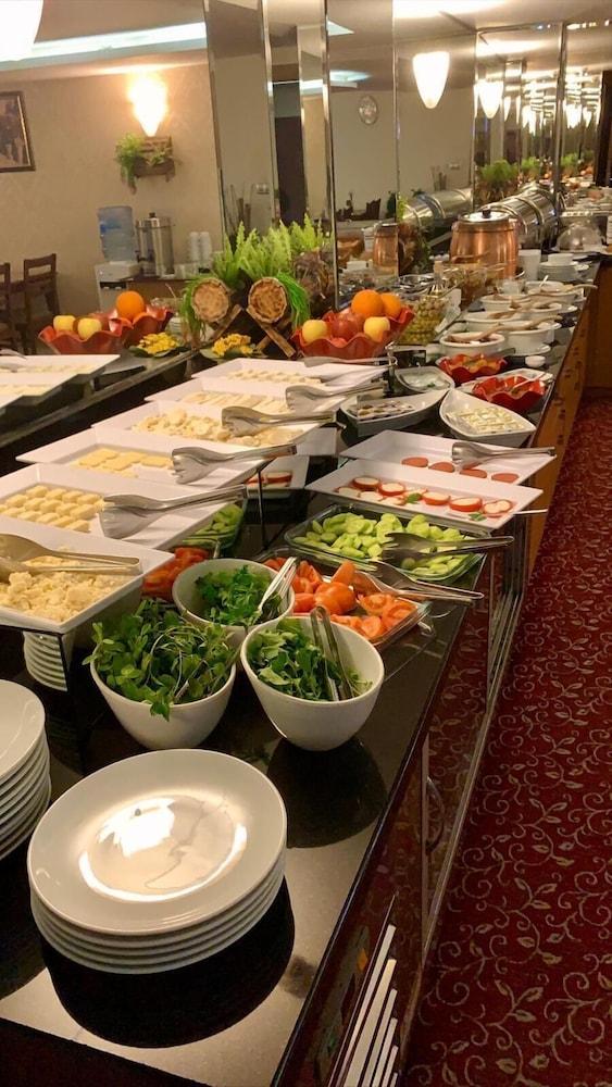 Adana Yukselhan Hotel Kültér fotó