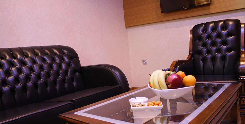 Adana Yukselhan Hotel Kültér fotó