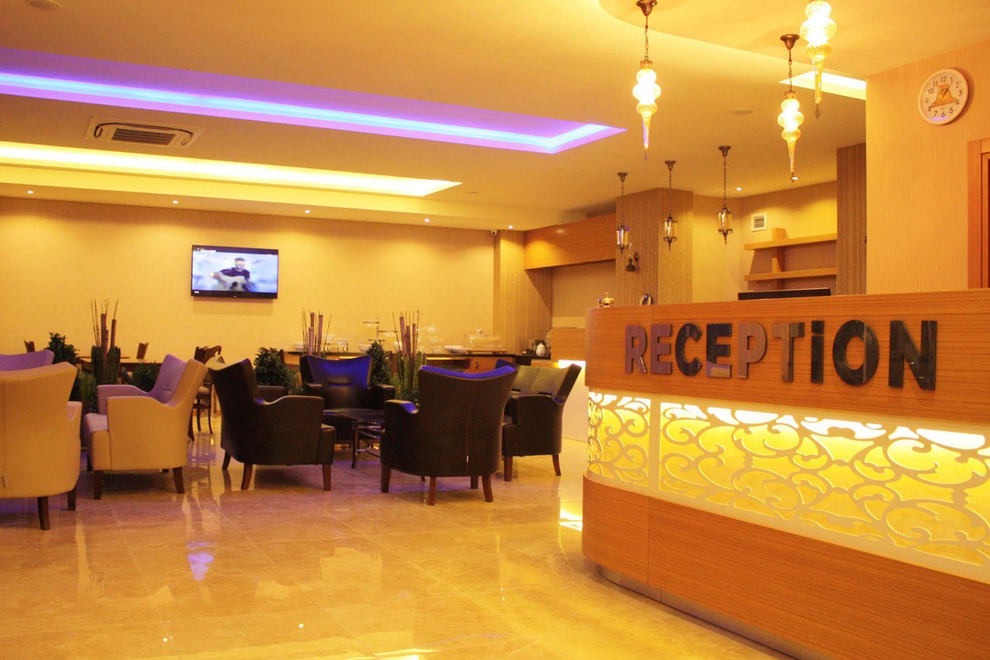 Adana Yukselhan Hotel Kültér fotó