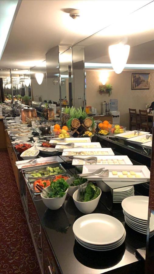 Adana Yukselhan Hotel Kültér fotó